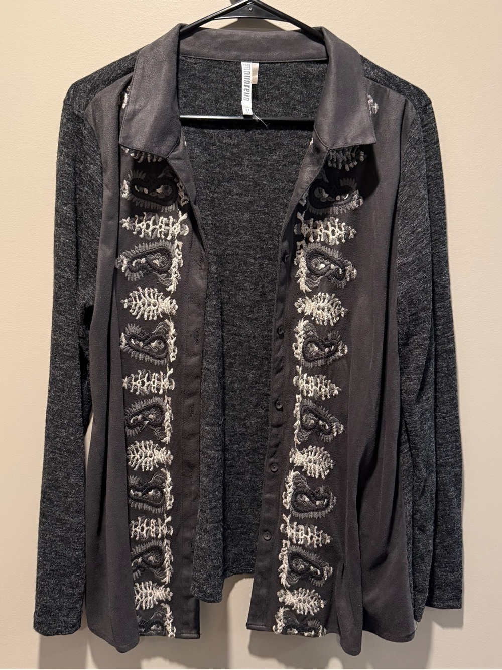 Monoreno Charcoal Gray Open-Front Cardigan with Embroidered Trim